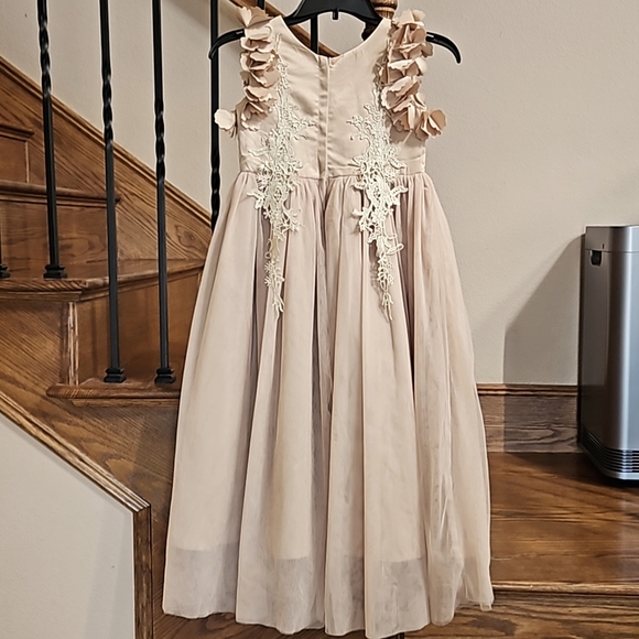 TRISH SCULLY BIANCA Gown - Picture 8 of 12